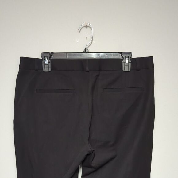 Banana Republic Black Dress Pants with Slim Fit and Cropped Length - Picture 5 of 9